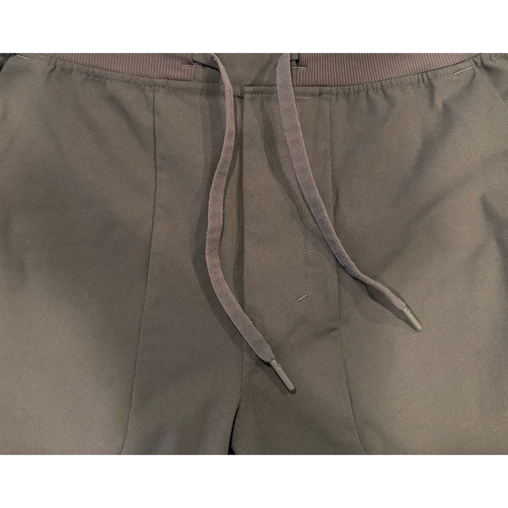 Lululemon ABC Joggers in obsidian